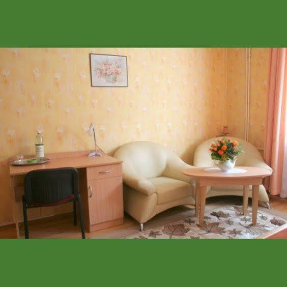 Hotel Monika Cracovie Chambre photo